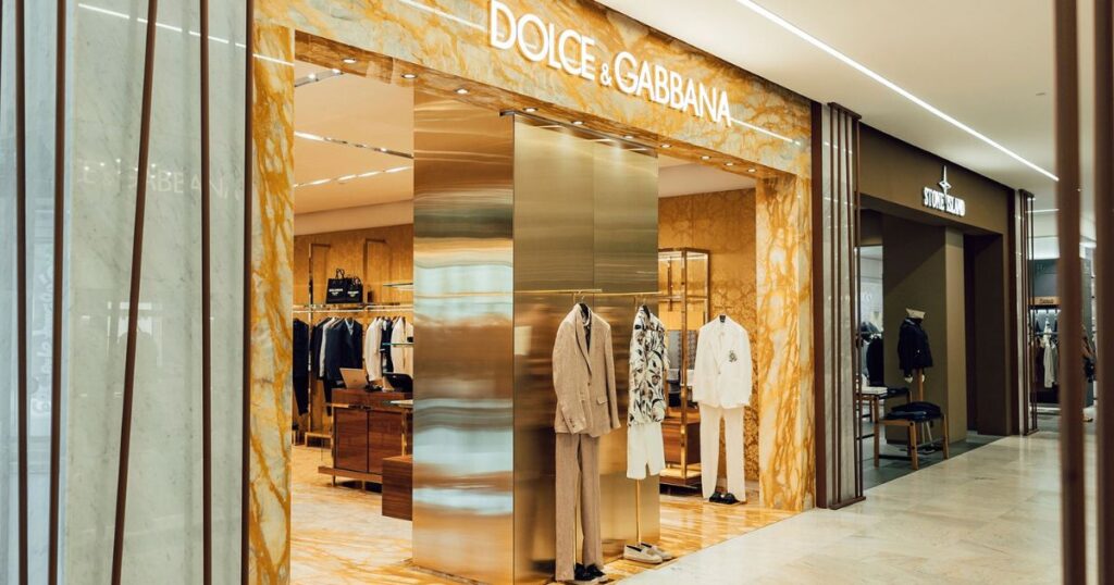 Dolce & Gabbana into Corte Inglés