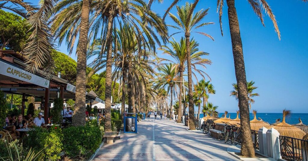 Cappuccino Marbella in Golden Mile