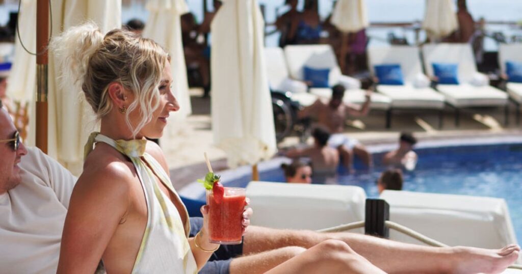 La Sala by the Sea Is a Summer Paradise