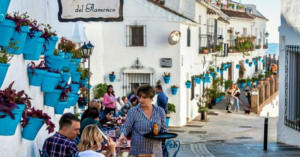 Mijas Pueblo vs Ojén