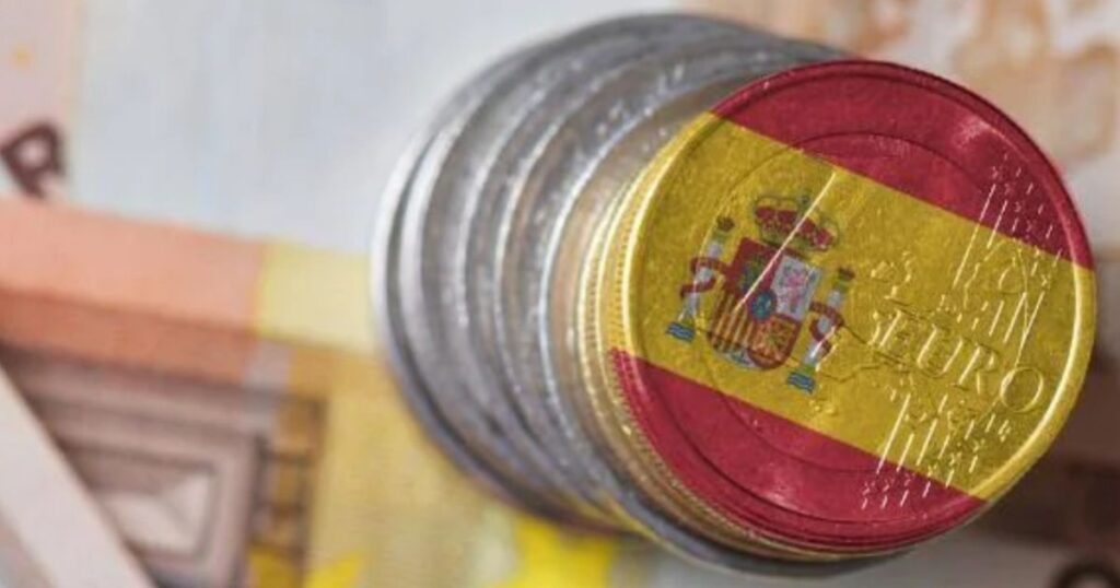 Tipping in Spain