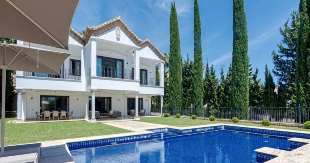 Villas for Rent in Sierra Blanca Marbella