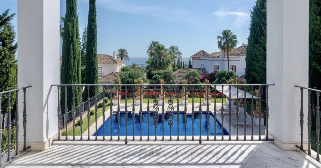 Villas for Rent in Sierra Blanca Marbella