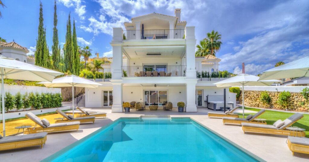 villas for rent in Nueva Andalucia