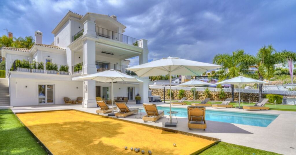 villas for rent in Nueva Andalucia