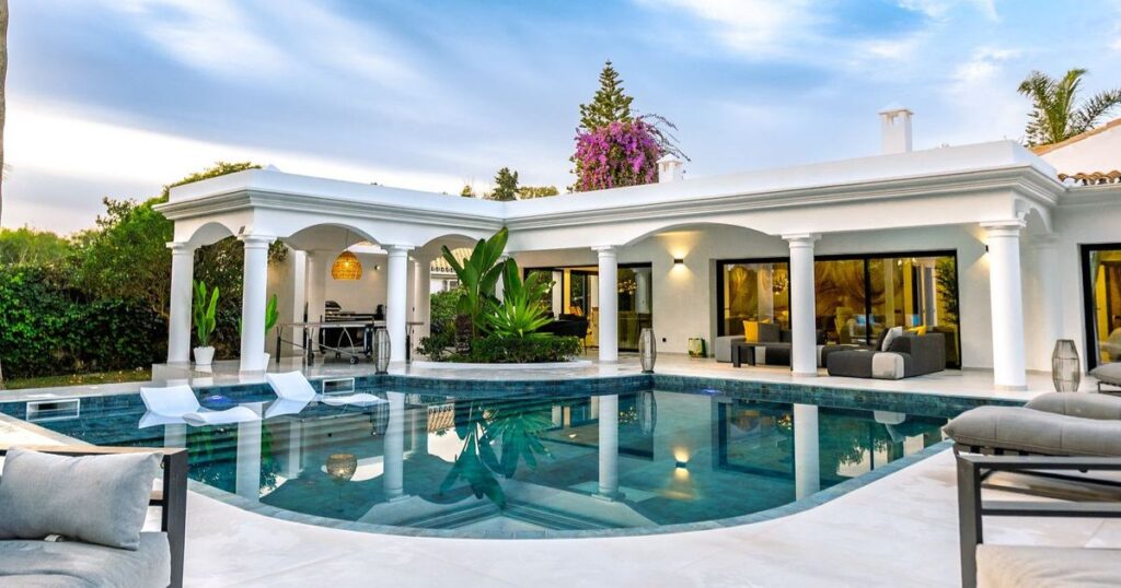 Villas for Rent in El Paraiso, Costa del Sol, Spain