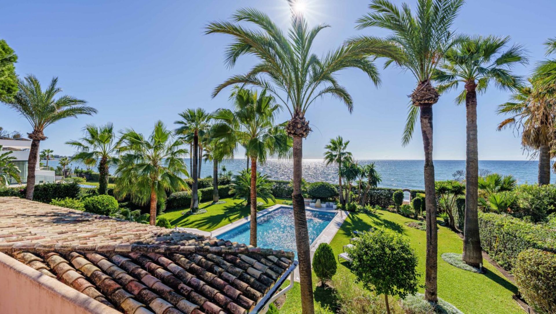 Villas for Rent in El Paraiso