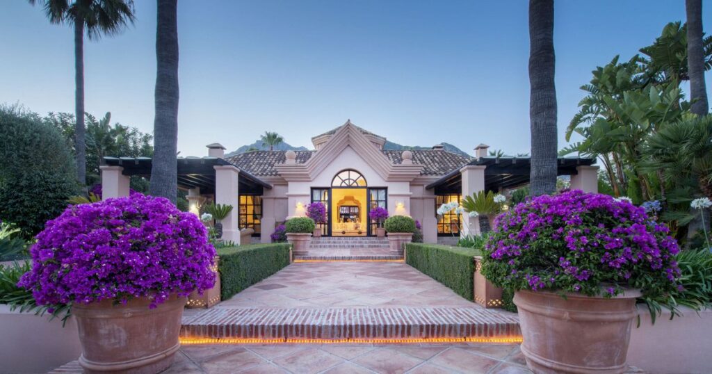 Villas for sale in Sierra Blanca Marbella