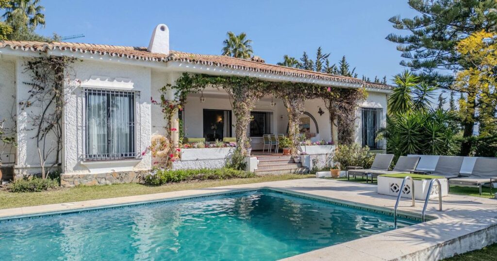 propiedades en venta en El Paraíso, Costa del Sol, España