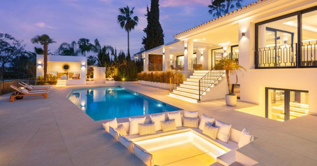 Properties For Sale in Nueva Andalucía